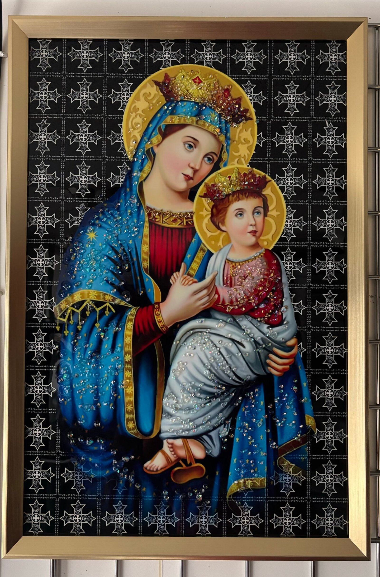 Elegant St. Mary and Christ Portrait: Perfect for Your Home